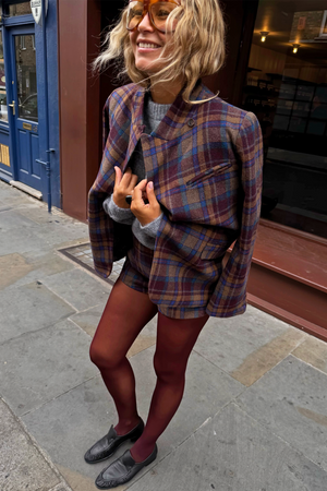 Model is 5ft5” and is UK size 8, wearing UK size 10