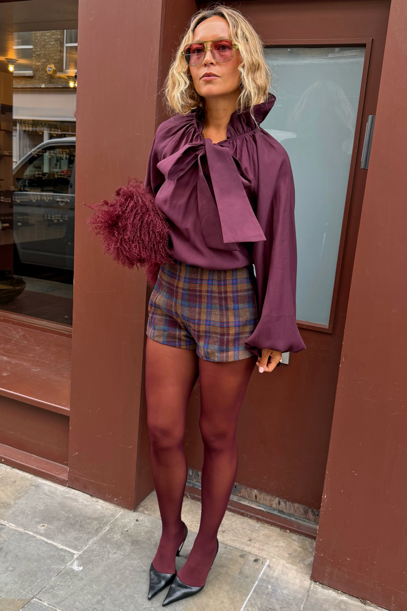 Model is 5ft5” and is UK size 8, wearing UK size 10