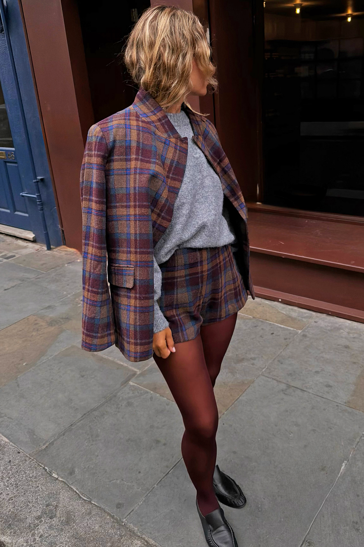Model is 5ft5” and is UK size 8, wearing UK size 10