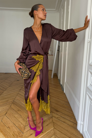 Model is 5ft5” and is wearing UK size 8