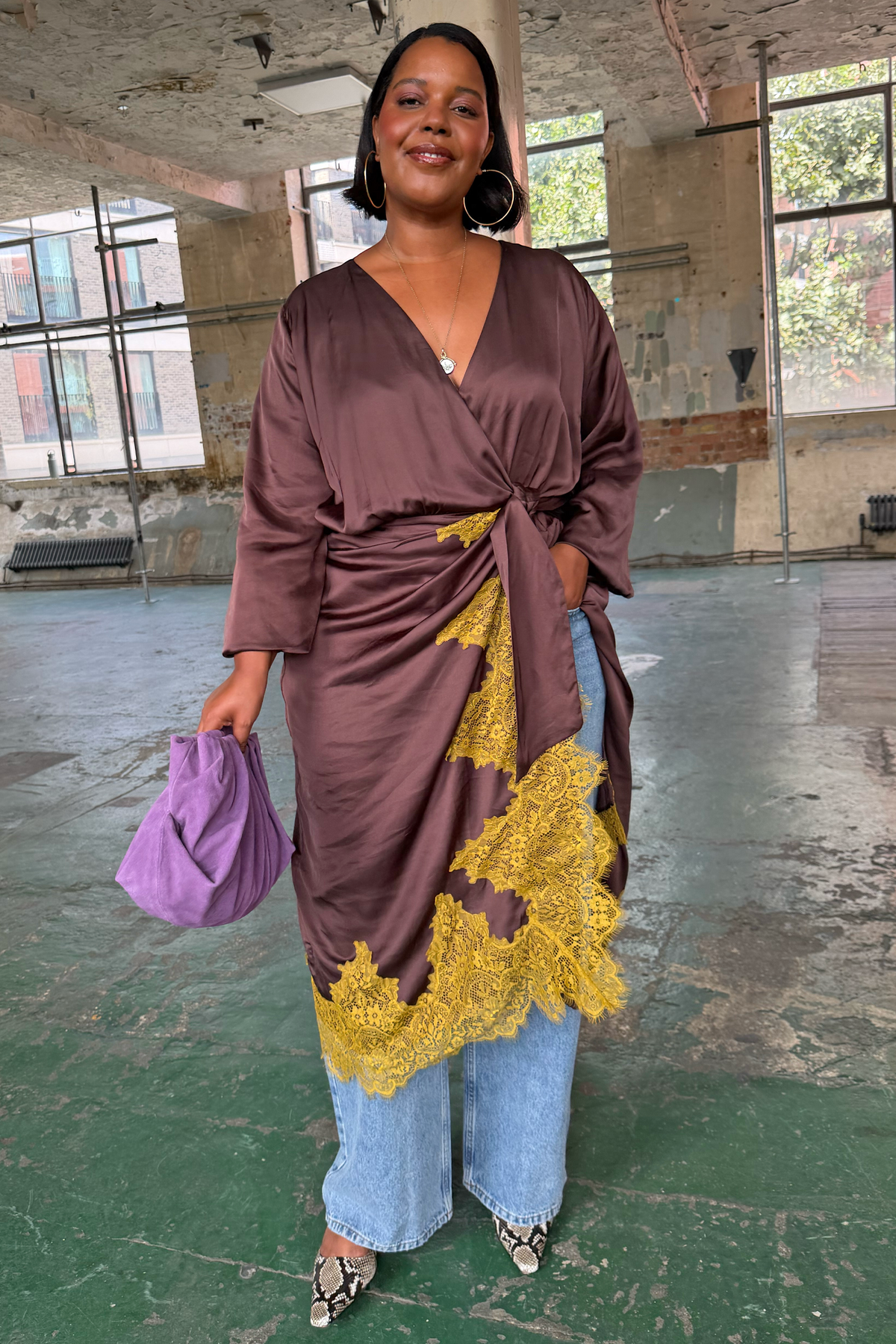 Model is 5ft9” and is UK size 18