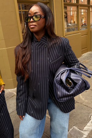 Model is 5’4 and wears UK12