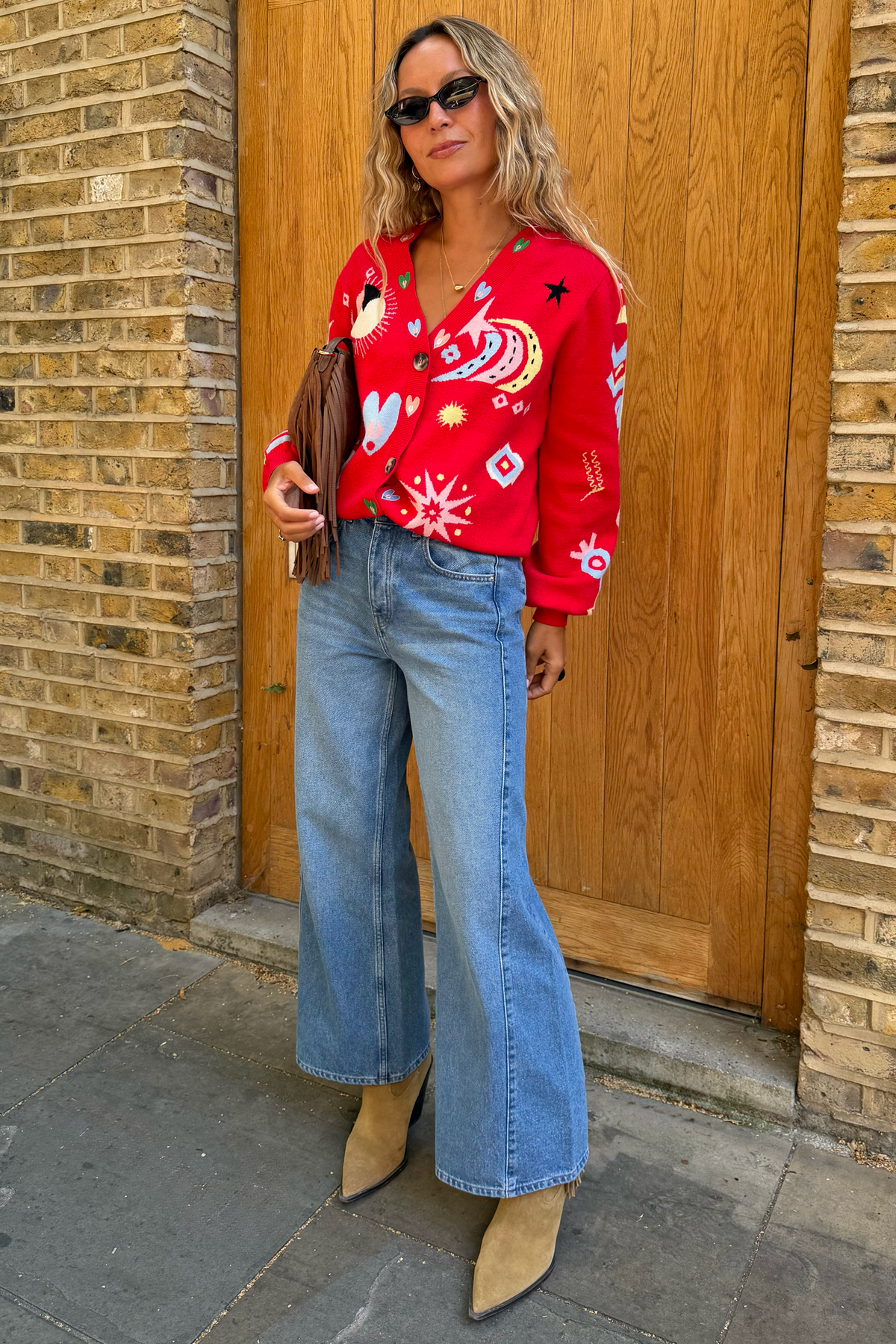 Model is 5ft5” and wears size M