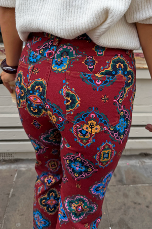 caption_Model is 5ft5” and is UK size 8, wearing UK size 10
