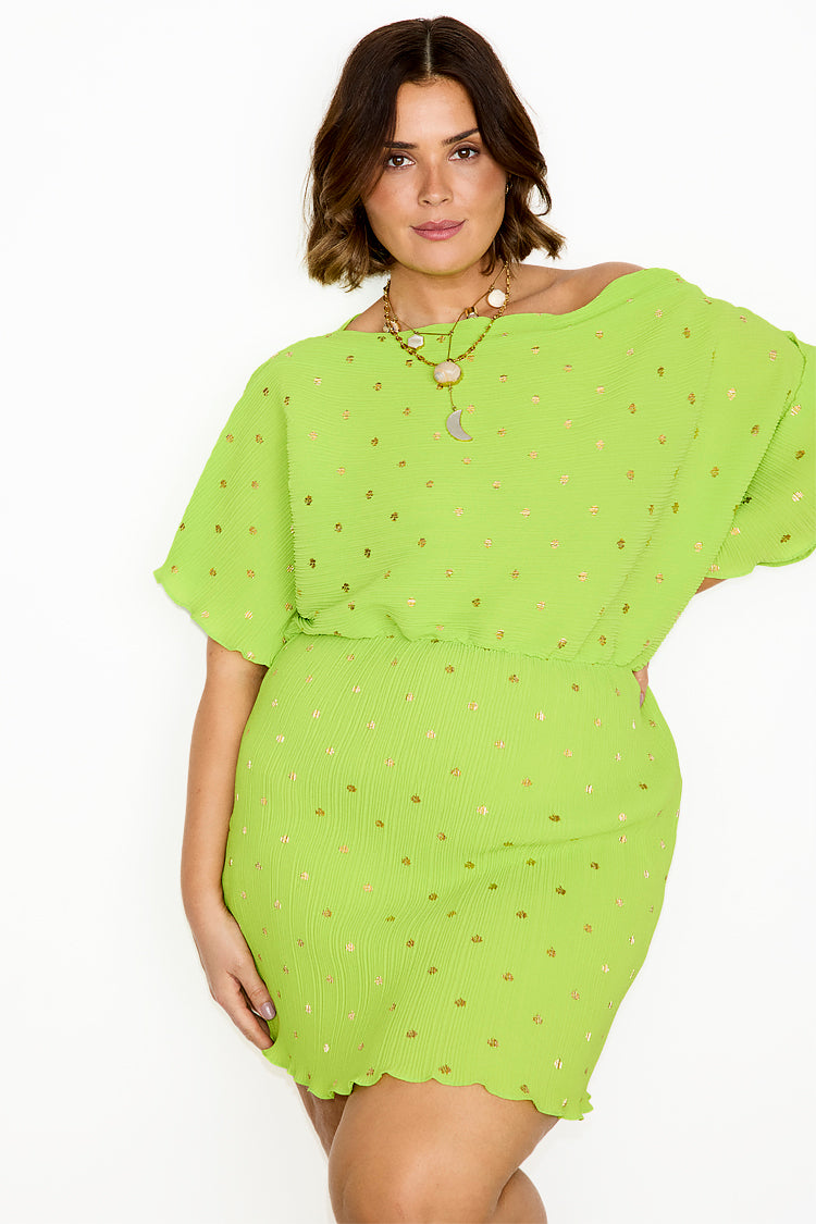 caption_Model wears Lime Plisse Mini Tilly Dress in UK size 18/ US 14