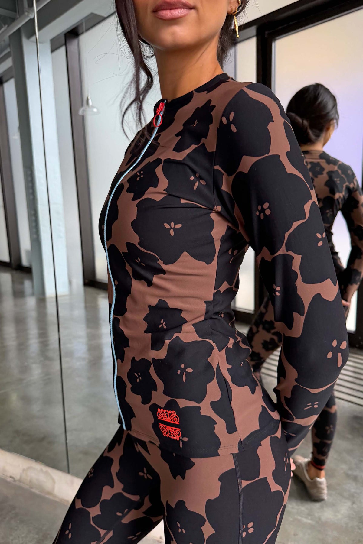 Model is 5ft7” and wears UK size 10/ US 6