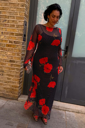 caption_Model is 5ft7” and wears UK size 18/ US 14