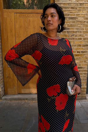 caption_Model is 5ft7” and wears UK size 18/ US 14