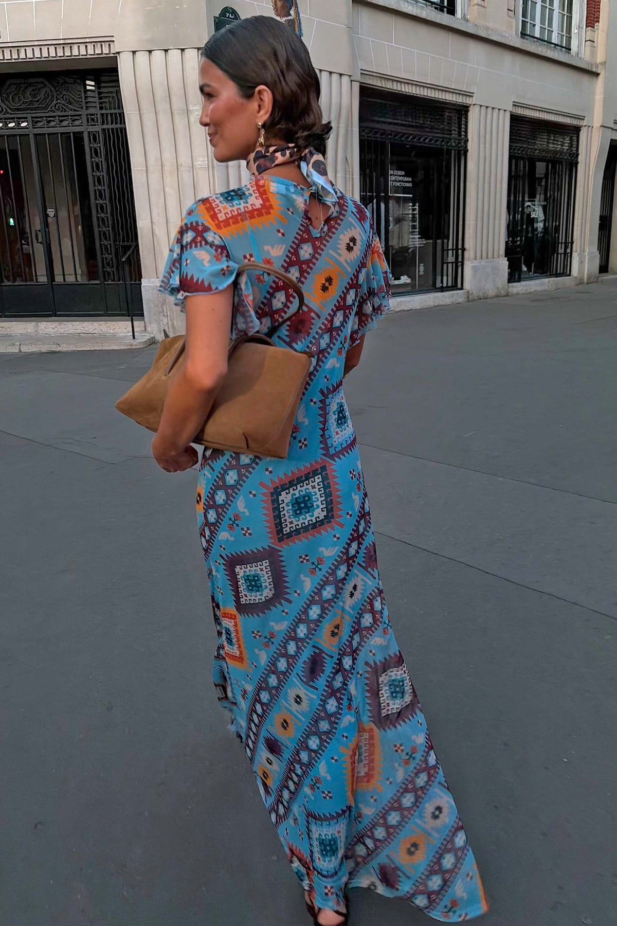 caption_Model is 5ft7” and wears UK size 10/ US 6 