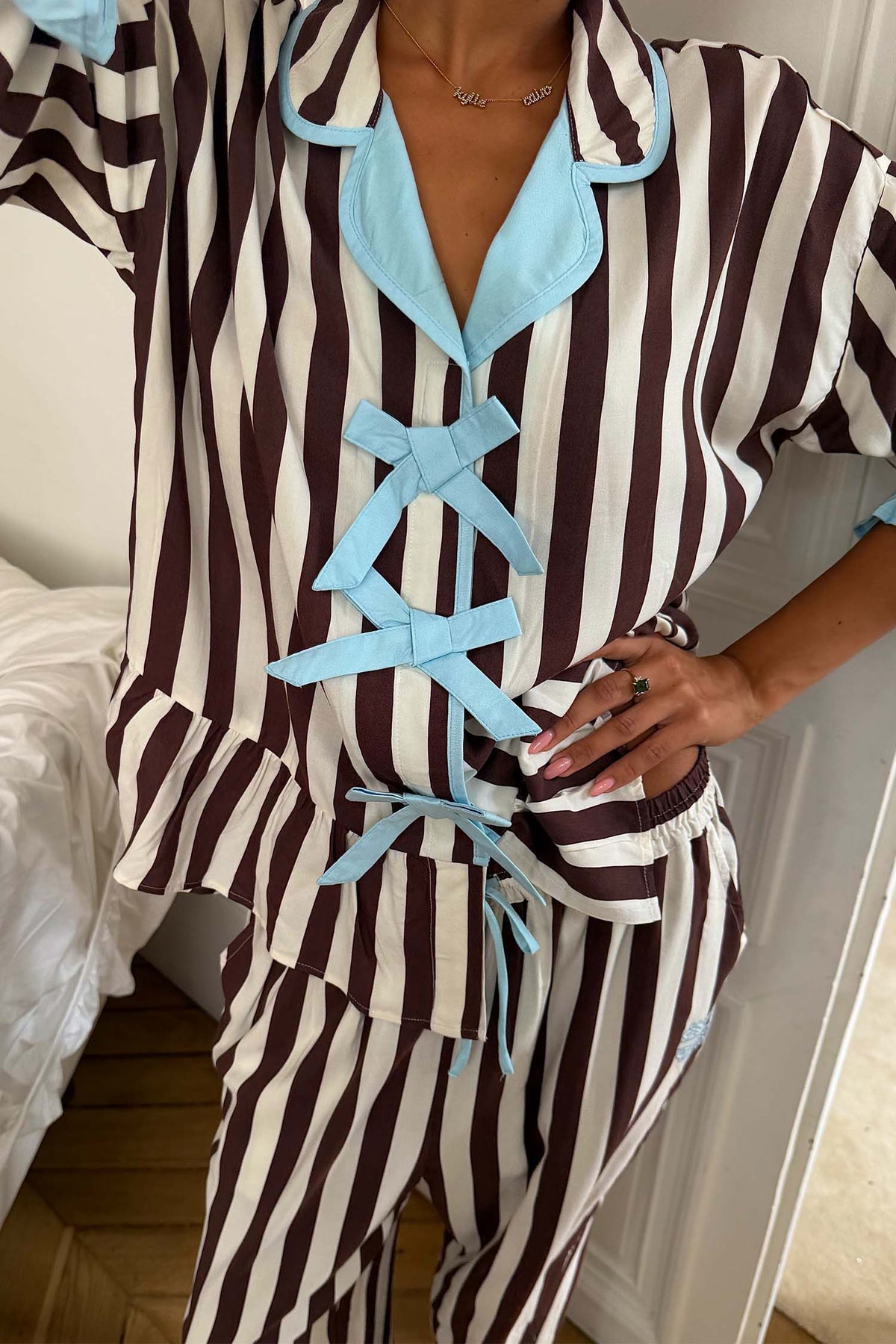 Model is 5ft4” and wears UK size 8/ US 4