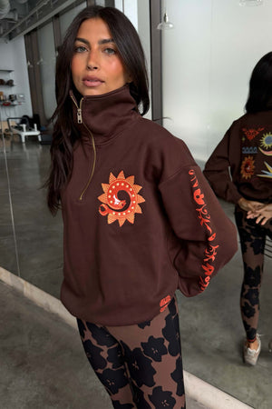 caption_Model is 5ft7” and wears size M
