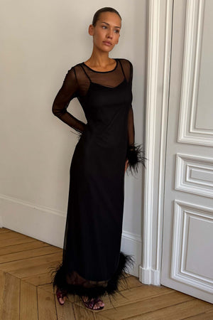 Model is 5ft4” and wears UK size 8/ US 4
