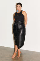 Thumbnail for caption_Model wears Black Vegan Leather Jaspre Skirt in UK 18 / US 14