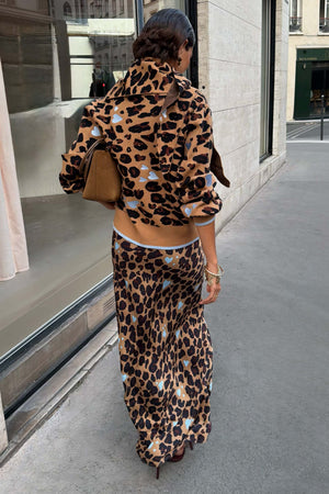 caption_Model is 5ft7” and wears UK size 10/ US 6 