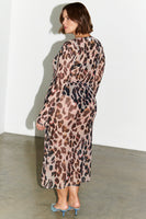 Thumbnail for caption_Model wears Leopard Mesh Top in UK 18 / US 14