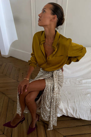 Model is 5ft7” and wears UK size 10/ US 6