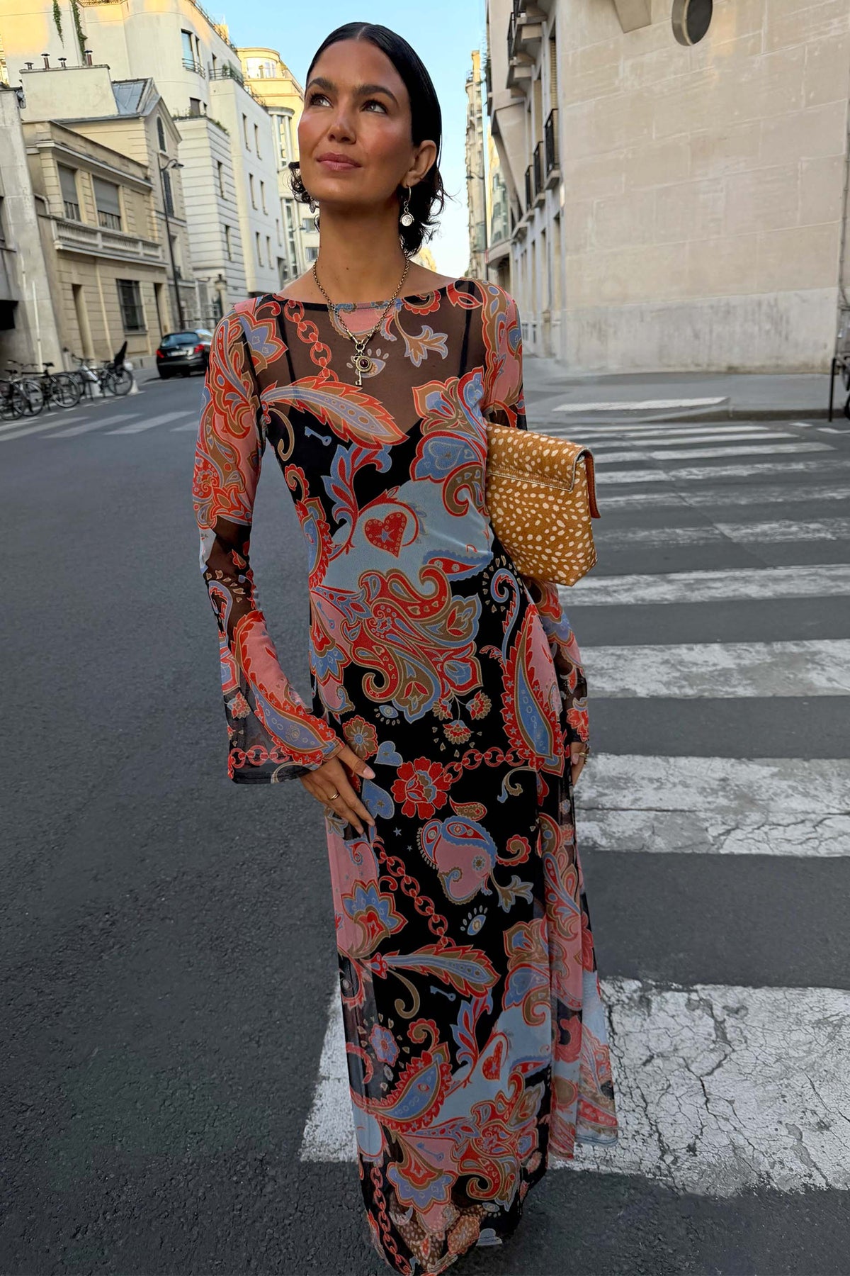 Model is 5ft7” and wears UK size 10/ US 6
