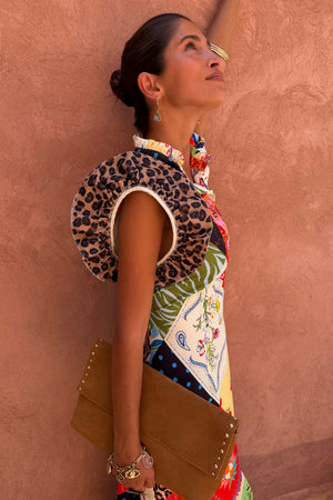 Model is 5ft4” and wears UK size 6/ US 2