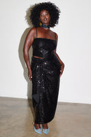 Thumbnail for caption_Model wears Black Sequin Crop Top in UK 18 / US 14